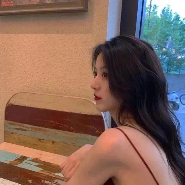 宝窗选婿